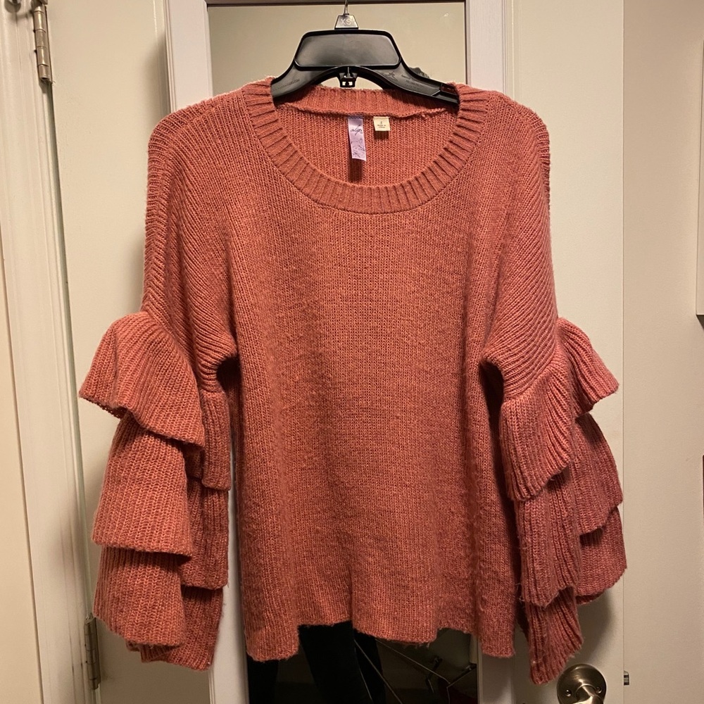 Alya brand Pink ruffled sleeve sweater